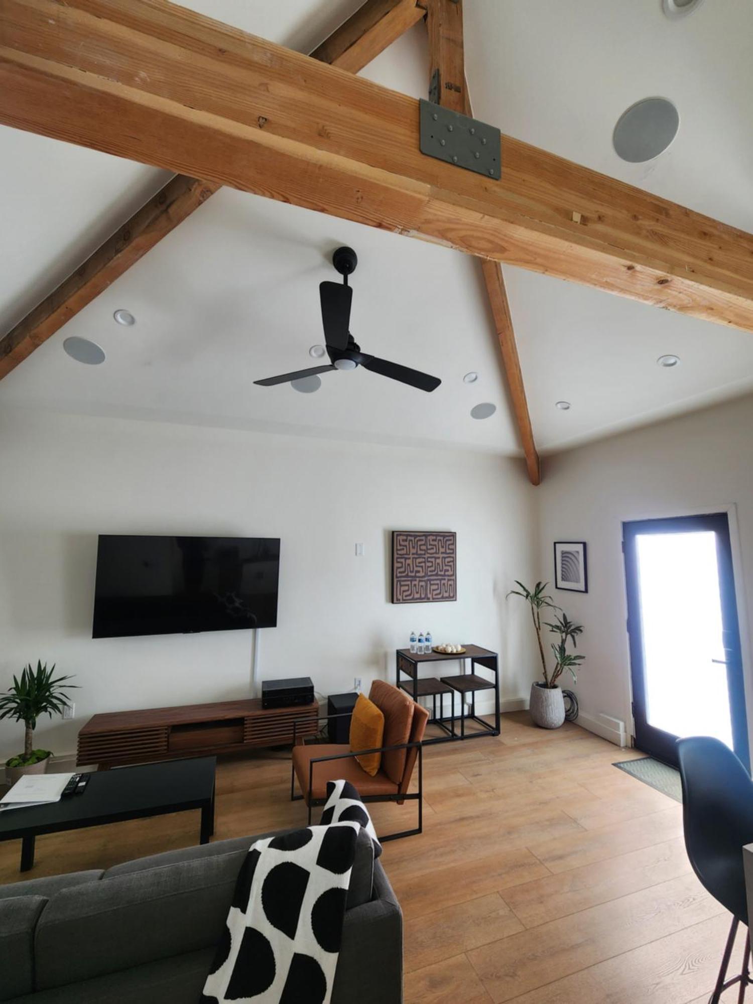 Ladera Retreat Near Sofi Stadium, Lax, *